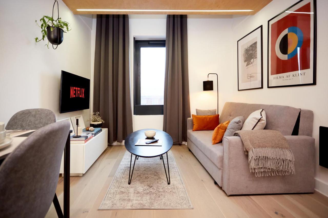 Luxury New Built Split-Level Flat With Rooftop Gardens Access Manchester Eksteriør bilde